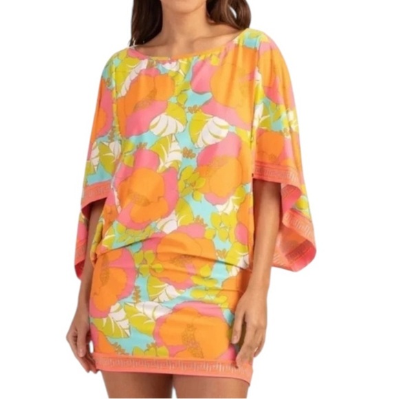 NWT TRINA TURK Vibrant Floral Swim Dress/cover up  with Batwing Sleeves - Picture 3 of 7